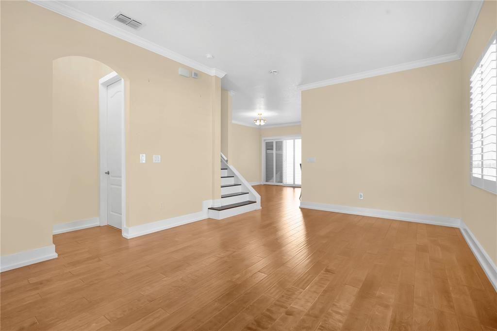 For Sale: $520,000 (4 beds, 3 baths, 1980 Square Feet)