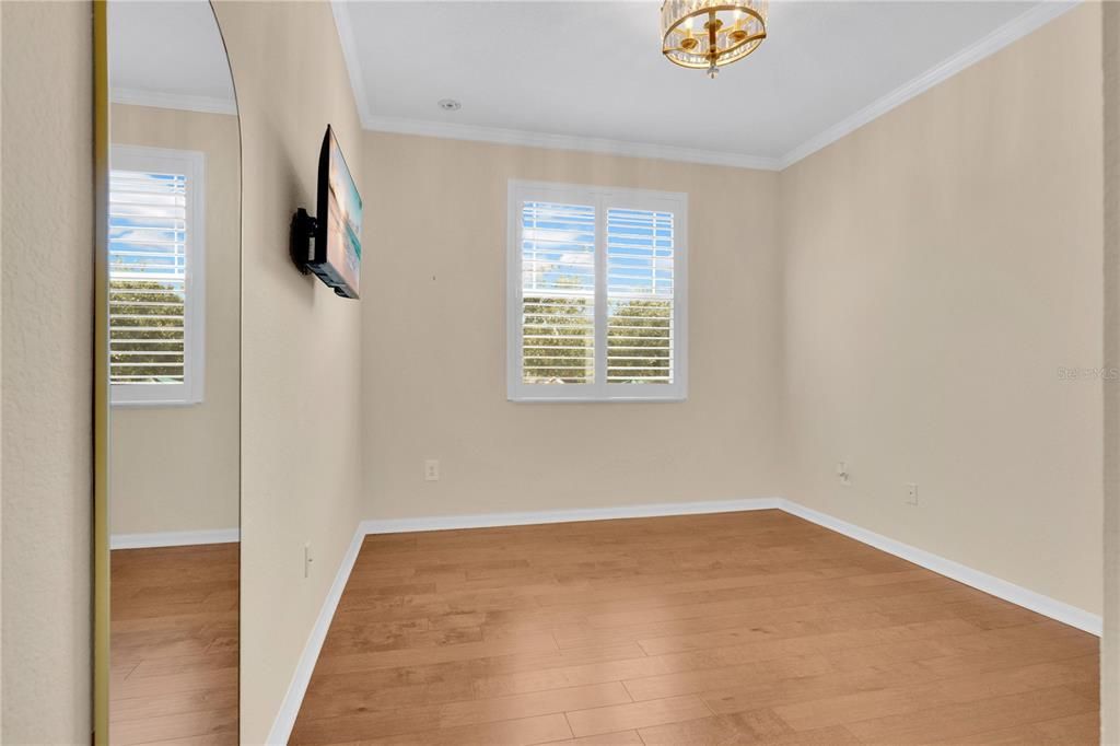 For Sale: $520,000 (4 beds, 3 baths, 1980 Square Feet)