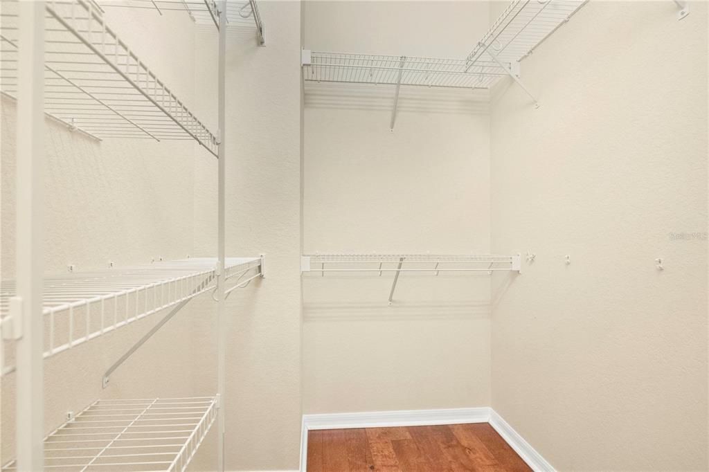 For Sale: $520,000 (4 beds, 3 baths, 1980 Square Feet)