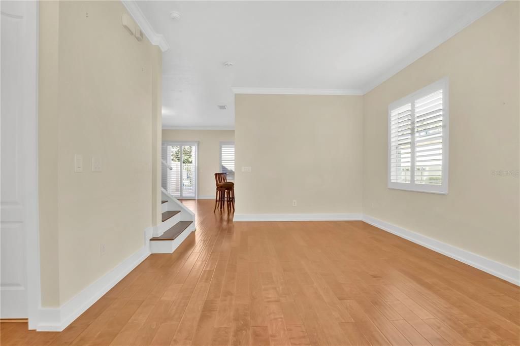 For Sale: $520,000 (4 beds, 3 baths, 1980 Square Feet)