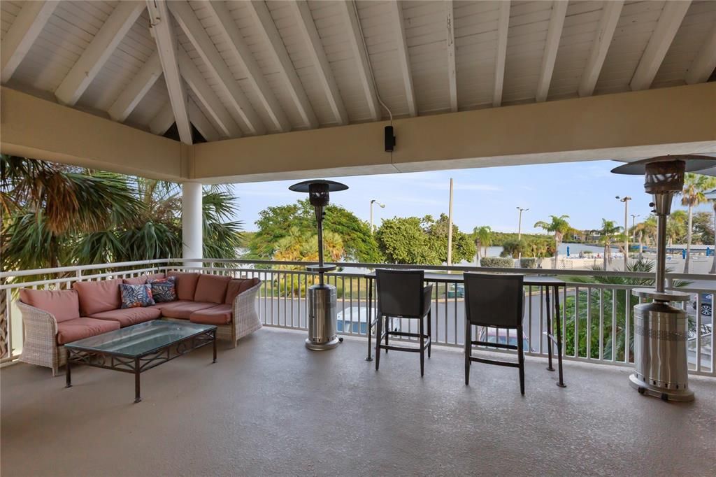 For Sale: $159,000 (1 beds, 1 baths, 445 Square Feet)