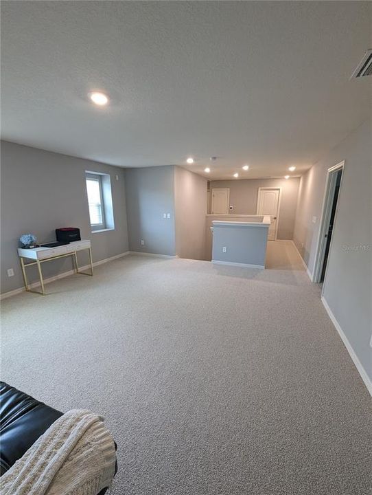 For Sale: $419,900 (3 beds, 2 baths, 2640 Square Feet)