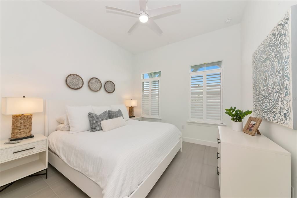 For Sale: $779,900 (3 beds, 2 baths, 2075 Square Feet)