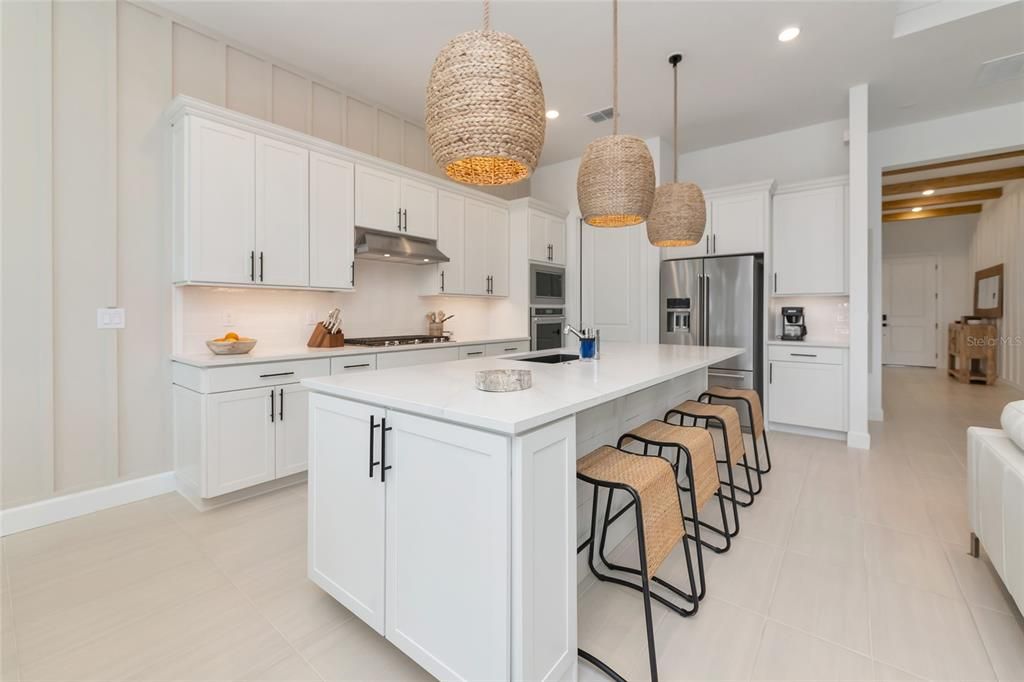 For Sale: $779,900 (3 beds, 2 baths, 2075 Square Feet)