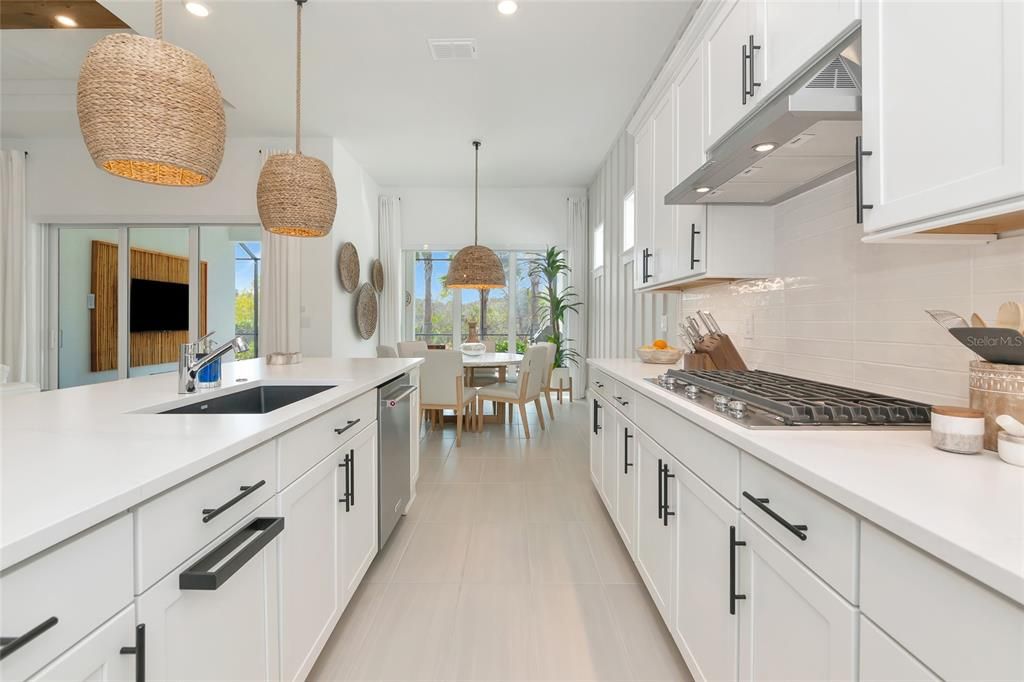 For Sale: $779,900 (3 beds, 2 baths, 2075 Square Feet)