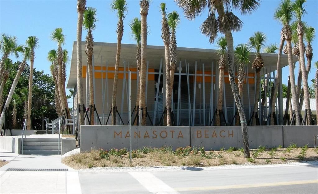 For Sale: $779,900 (3 beds, 2 baths, 2075 Square Feet)