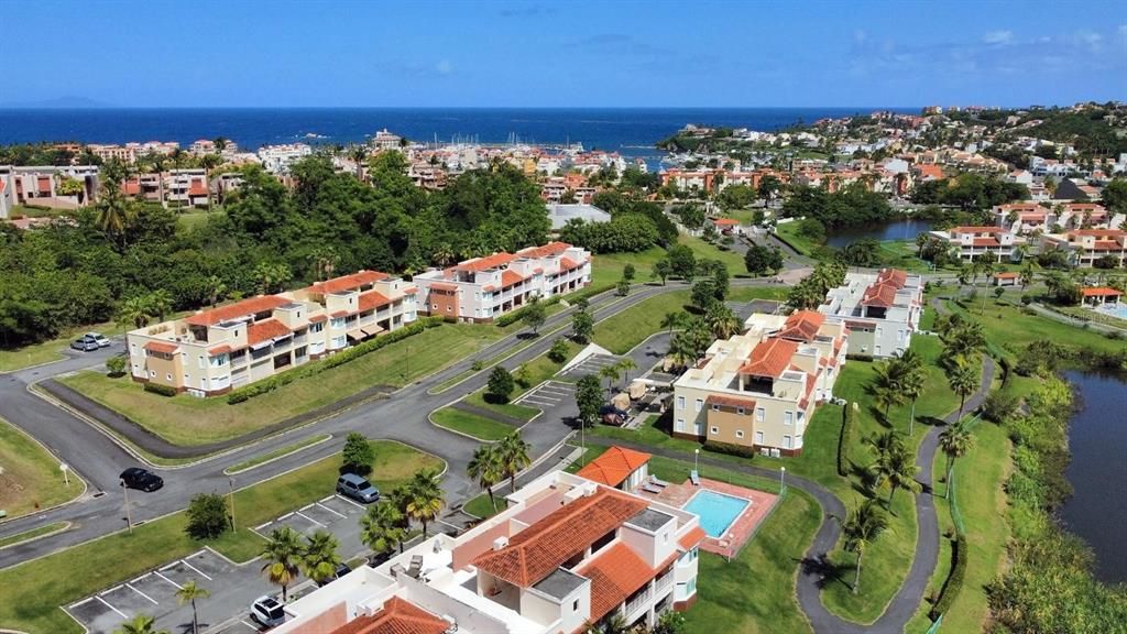 For Sale: $447,000 (3 beds, 2 baths, 1842 Square Feet)