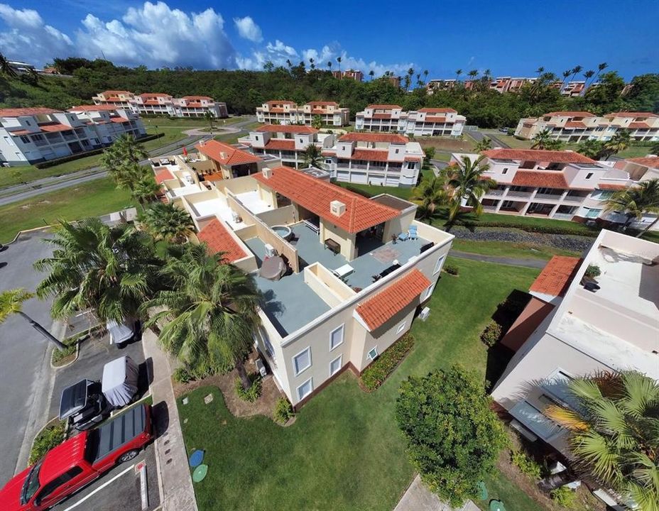 For Sale: $447,000 (3 beds, 2 baths, 1842 Square Feet)