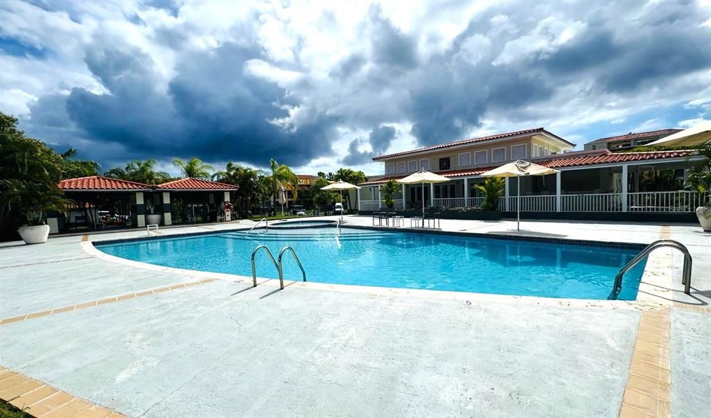 For Sale: $447,000 (3 beds, 2 baths, 1842 Square Feet)