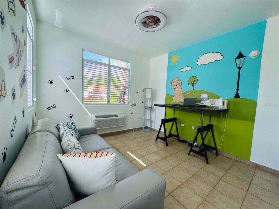 For Sale: $447,000 (3 beds, 2 baths, 1842 Square Feet)