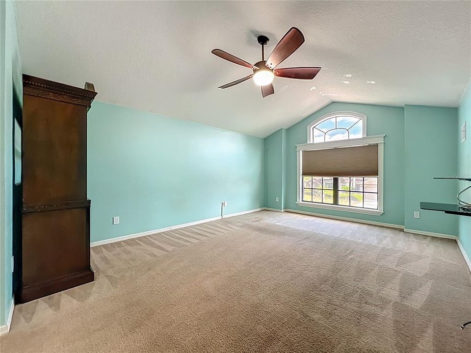 En Venta: $417,000 (5 camas, 3 baños, 2807 Pies cuadrados)