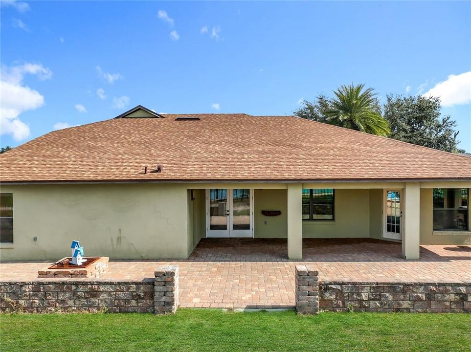 En Venta: $427,000 (5 camas, 3 baños, 2807 Pies cuadrados)