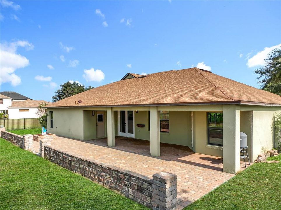 En Venta: $427,000 (5 camas, 3 baños, 2807 Pies cuadrados)