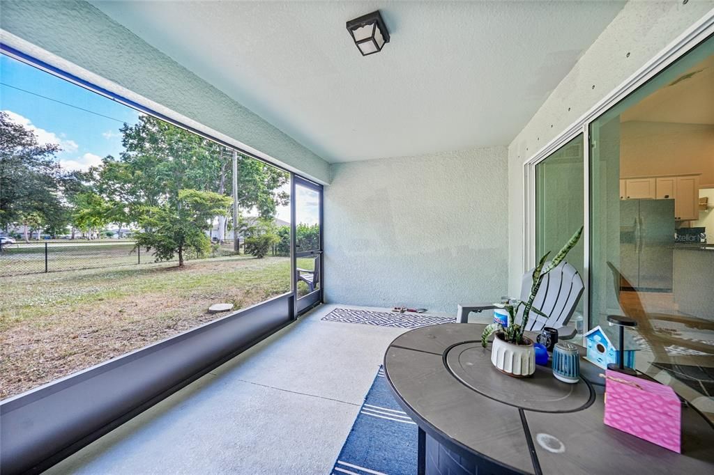 En Venta: $330,000 (4 camas, 2 baños, 1829 Pies cuadrados)