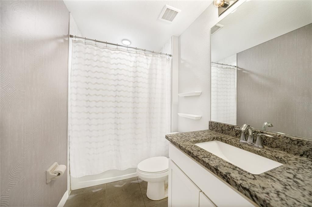 En Venta: $330,000 (4 camas, 2 baños, 1829 Pies cuadrados)