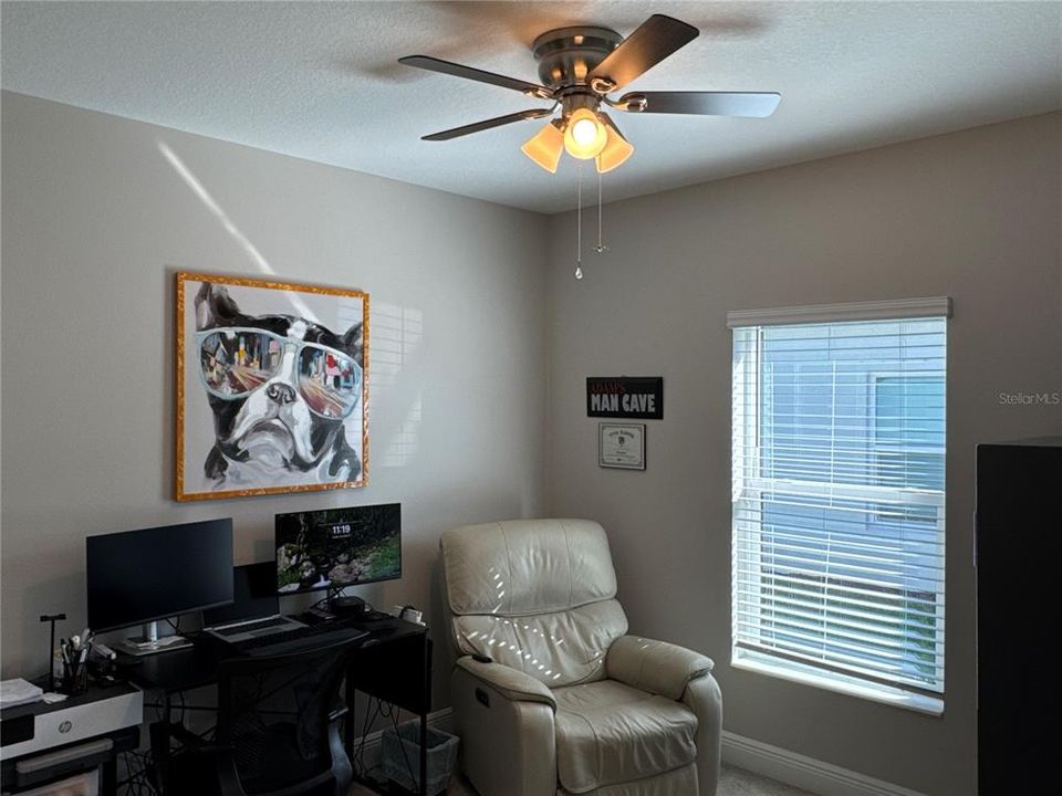 待售: $409,000 (4 贝兹, 2 浴室, 1720 平方英尺)