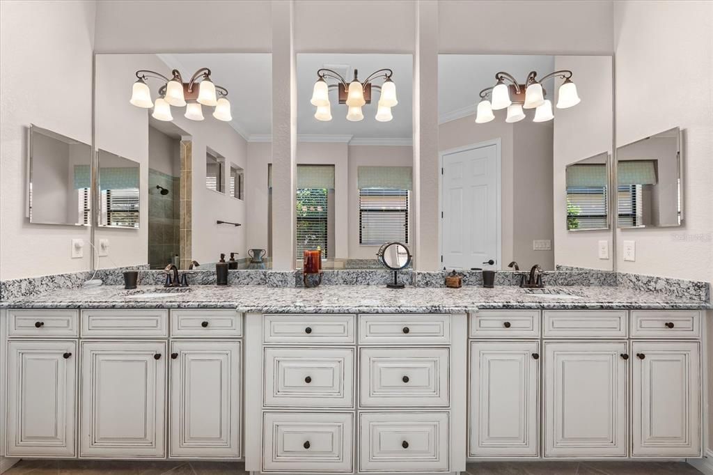 For Sale: $1,299,000 (3 beds, 3 baths, 2799 Square Feet)