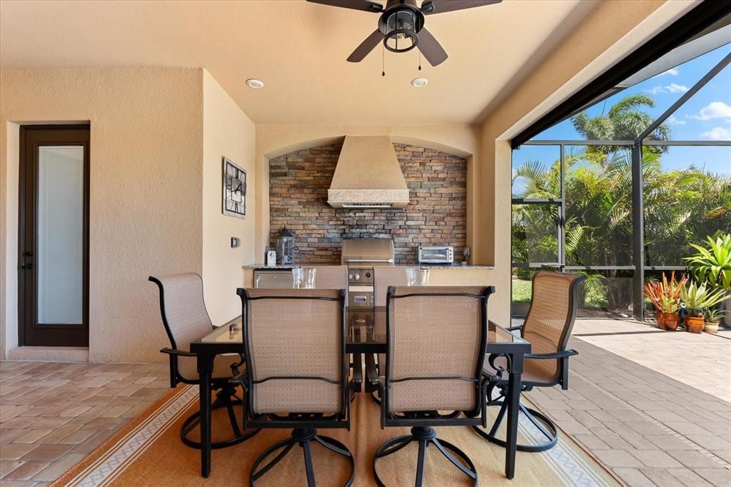 For Sale: $1,299,000 (3 beds, 3 baths, 2799 Square Feet)