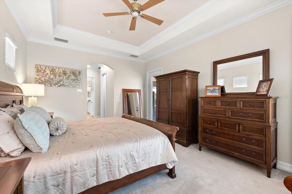 For Sale: $1,299,000 (3 beds, 3 baths, 2799 Square Feet)