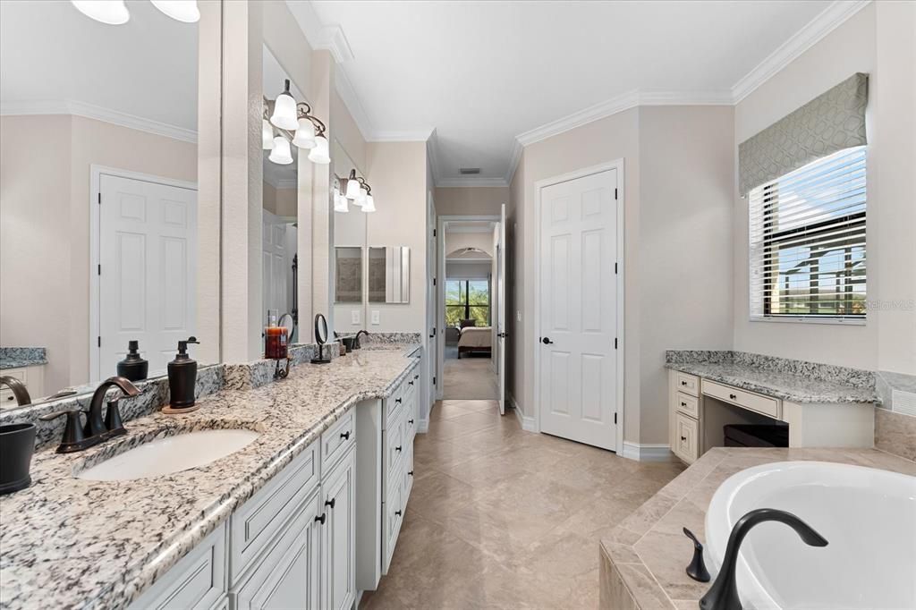 For Sale: $1,299,000 (3 beds, 3 baths, 2799 Square Feet)