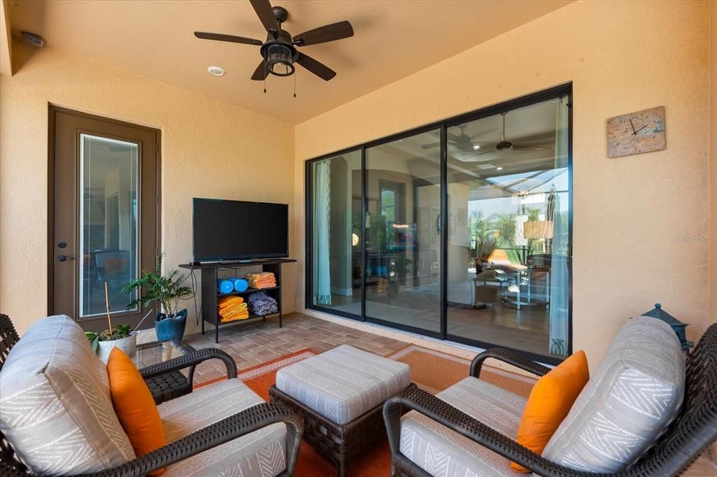 For Sale: $1,299,000 (3 beds, 3 baths, 2799 Square Feet)