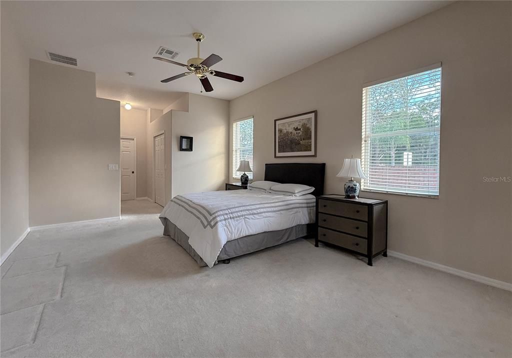 For Sale: $685,000 (4 beds, 3 baths, 2800 Square Feet)