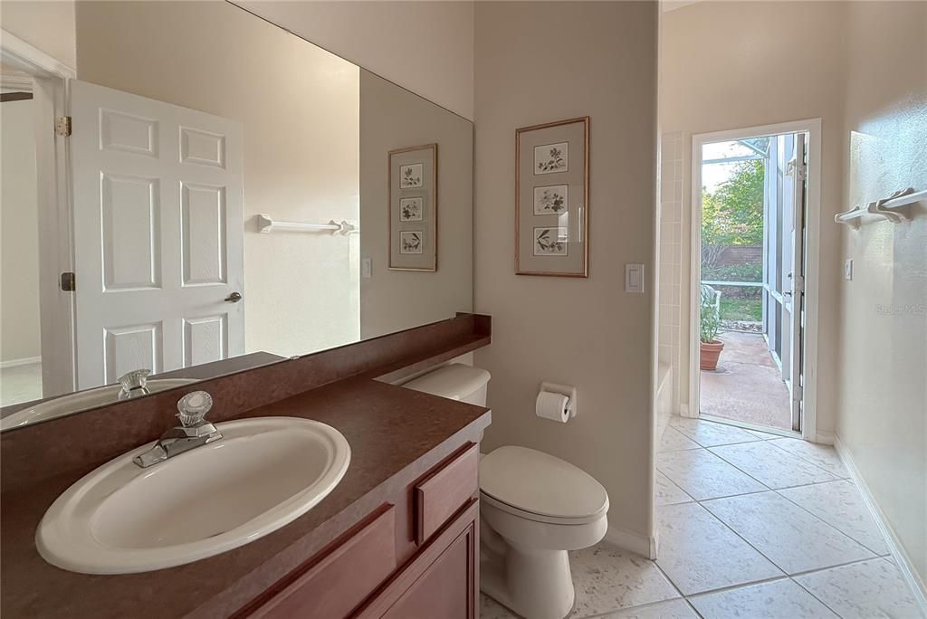 For Sale: $685,000 (4 beds, 3 baths, 2800 Square Feet)