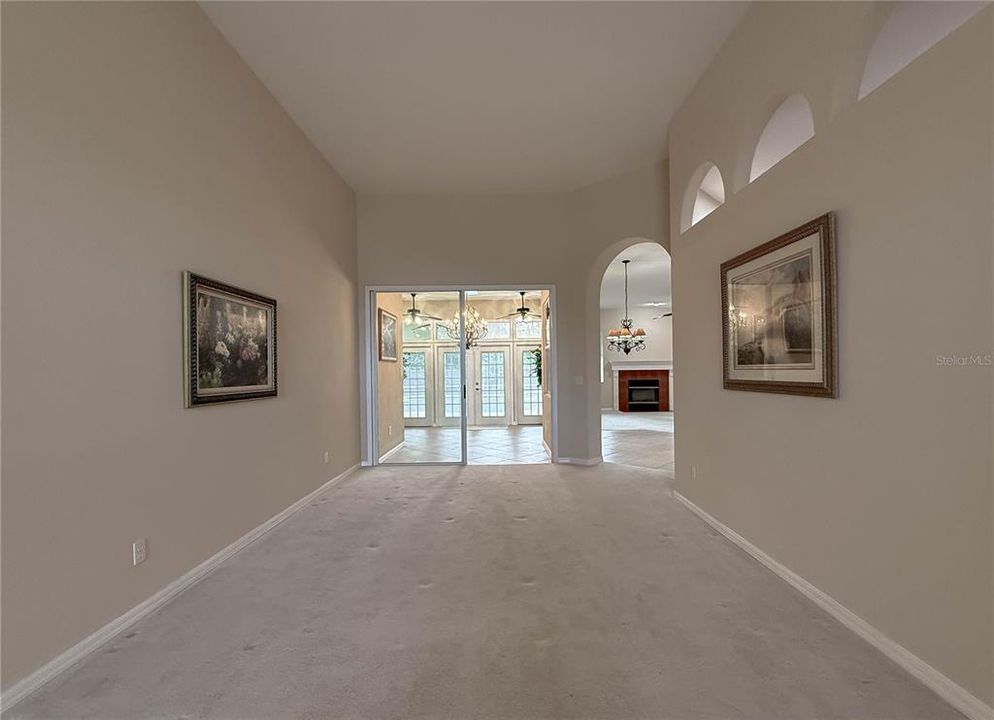 For Sale: $685,000 (4 beds, 3 baths, 2800 Square Feet)