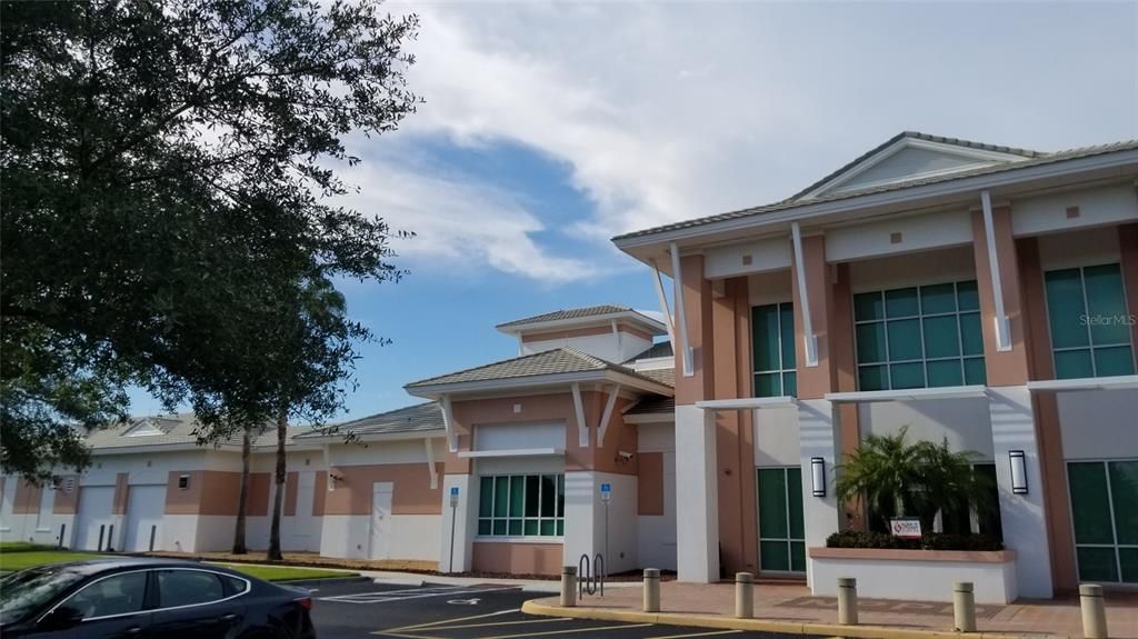 Activo con contrato: $23,000 (0.43 acres)