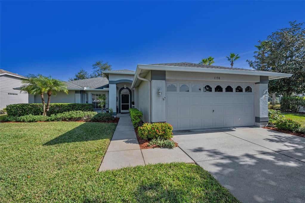 En Venta: $380,000 (3 camas, 2 baños, 1920 Pies cuadrados)