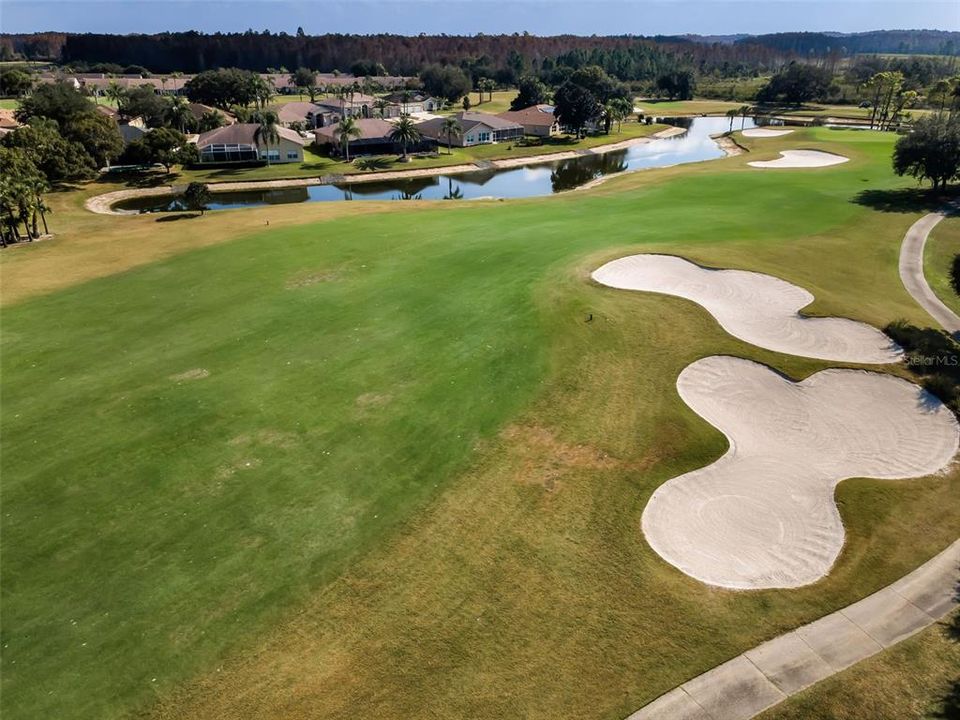 En Venta: $380,000 (3 camas, 2 baños, 1920 Pies cuadrados)