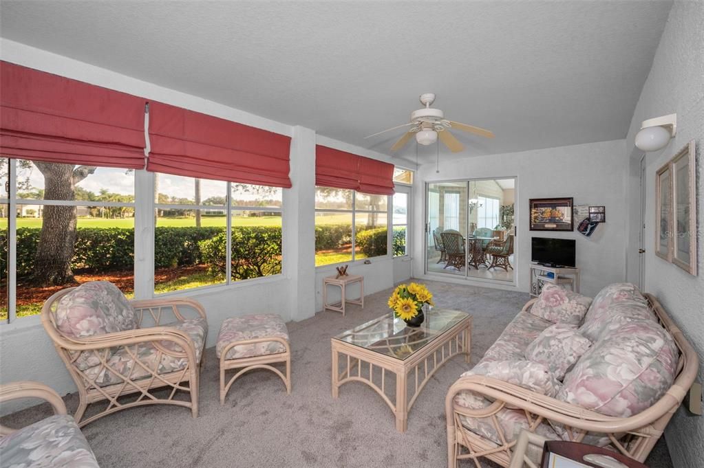 En Venta: $380,000 (3 camas, 2 baños, 1920 Pies cuadrados)