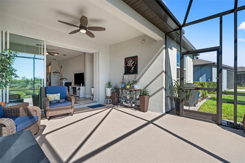 For Sale: $435,000 (2 beds, 2 baths, 1648 Square Feet)