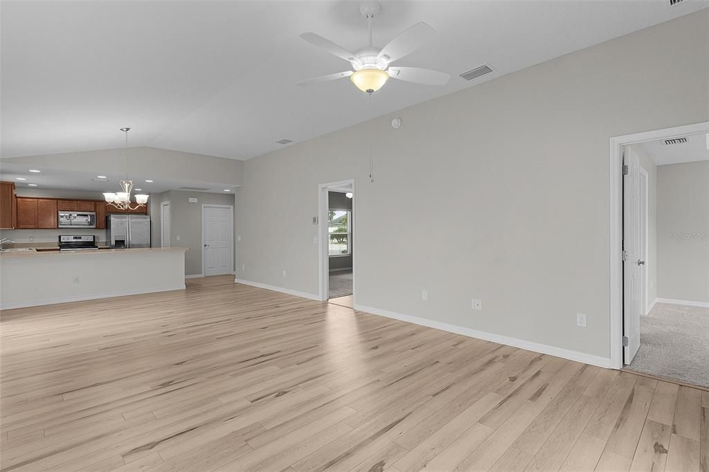 En Venta: $315,000 (2 camas, 2 baños, 1152 Pies cuadrados)