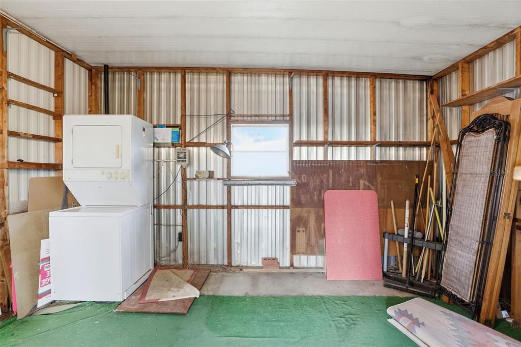 На продажу: $139,000 (2 спален, 2 ванн, 1104 Квадратных фут)