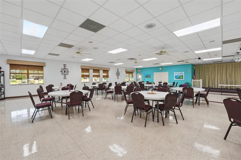 На продажу: $139,000 (2 спален, 2 ванн, 1104 Квадратных фут)