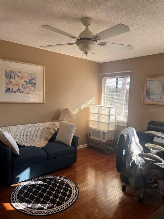 En Venta: $230,000 (2 camas, 1 baños, 1127 Pies cuadrados)