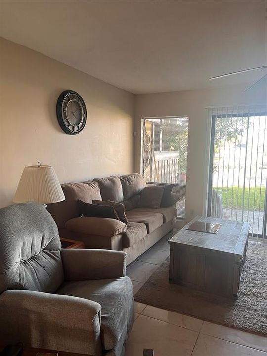 En Venta: $230,000 (2 camas, 1 baños, 1127 Pies cuadrados)