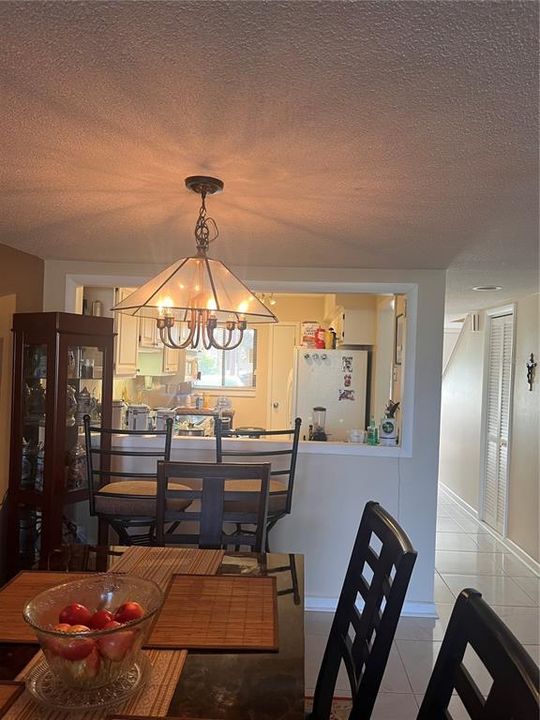 En Venta: $230,000 (2 camas, 1 baños, 1127 Pies cuadrados)