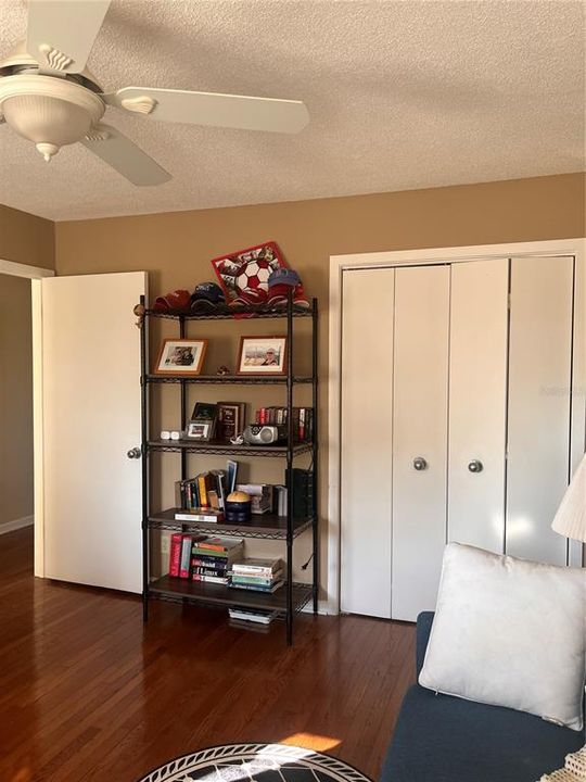 En Venta: $230,000 (2 camas, 1 baños, 1127 Pies cuadrados)