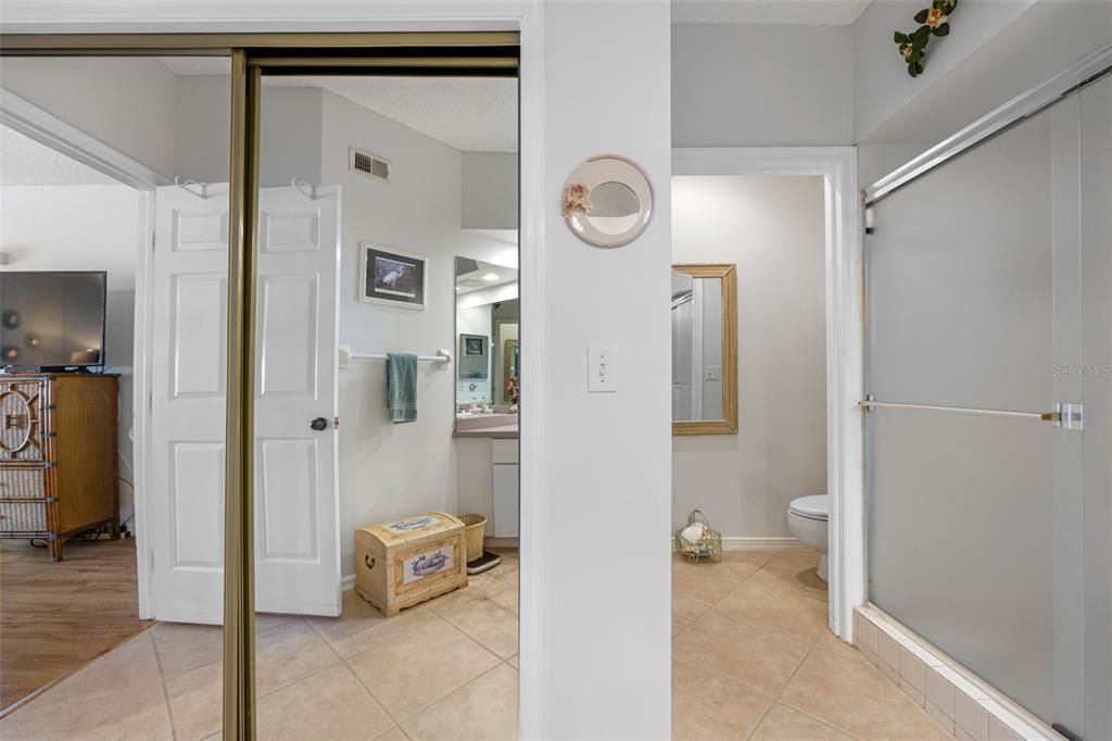 待售: $439,900 (3 贝兹, 2 浴室, 1340 平方英尺)