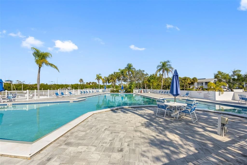 待售: $439,900 (3 贝兹, 2 浴室, 1340 平方英尺)