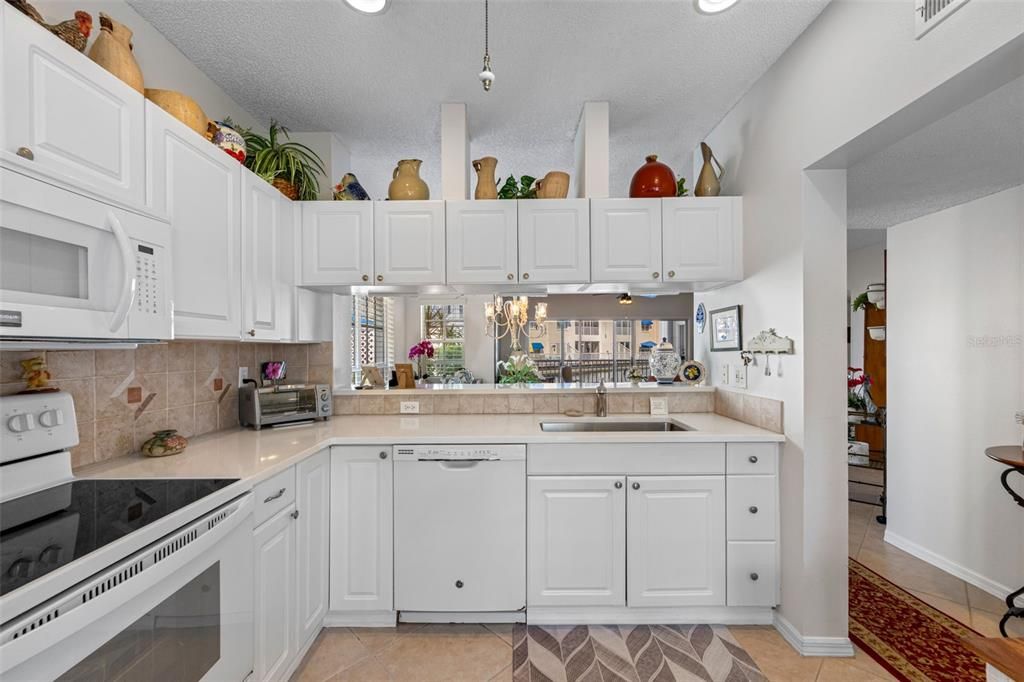 待售: $439,900 (3 贝兹, 2 浴室, 1340 平方英尺)