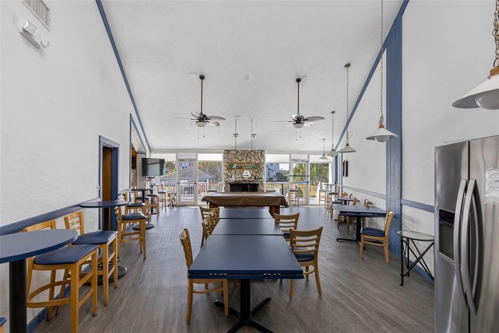 待售: $439,900 (3 贝兹, 2 浴室, 1340 平方英尺)