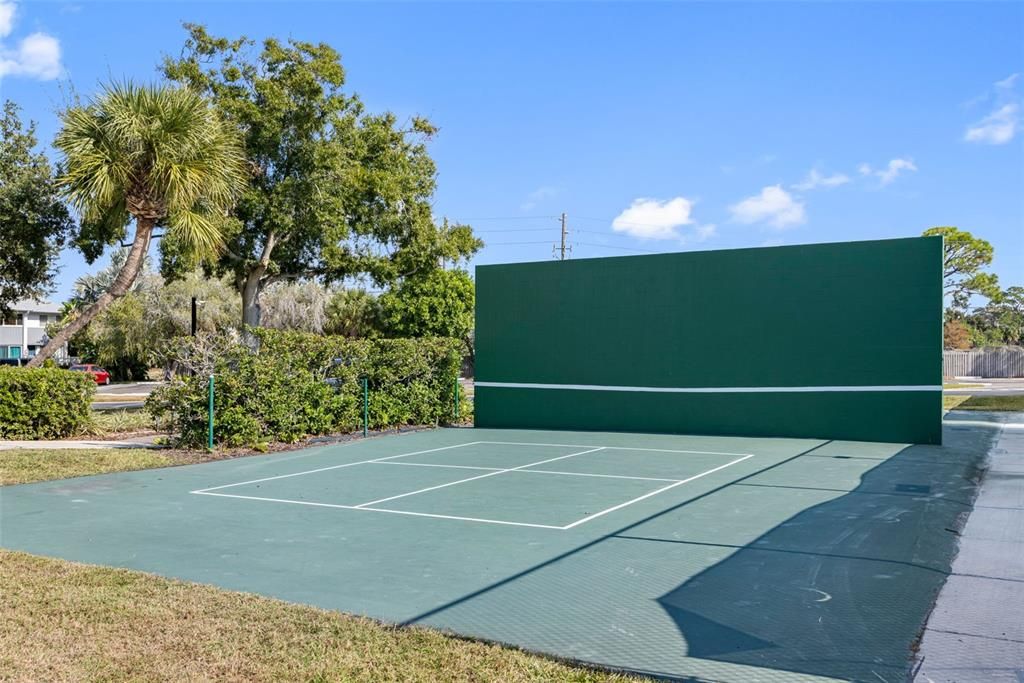 待售: $439,900 (3 贝兹, 2 浴室, 1340 平方英尺)