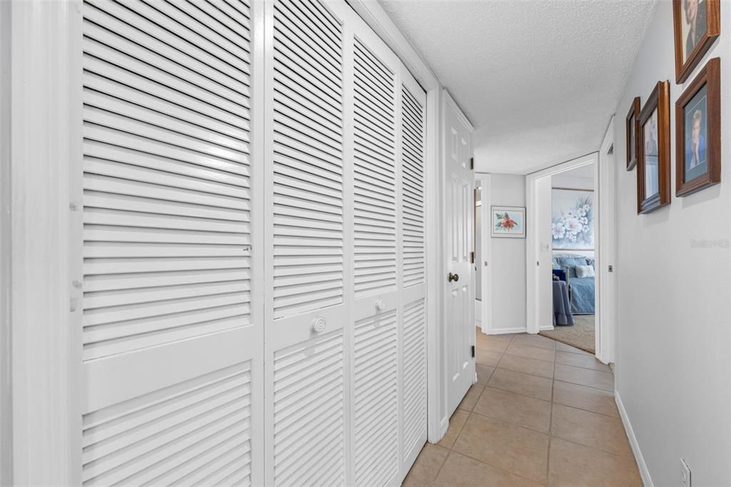 待售: $439,900 (3 贝兹, 2 浴室, 1340 平方英尺)