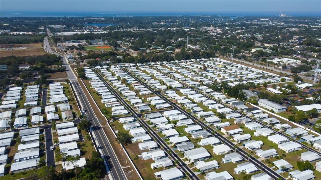 For Sale: $90,000 (2 beds, 2 baths, 912 Square Feet)