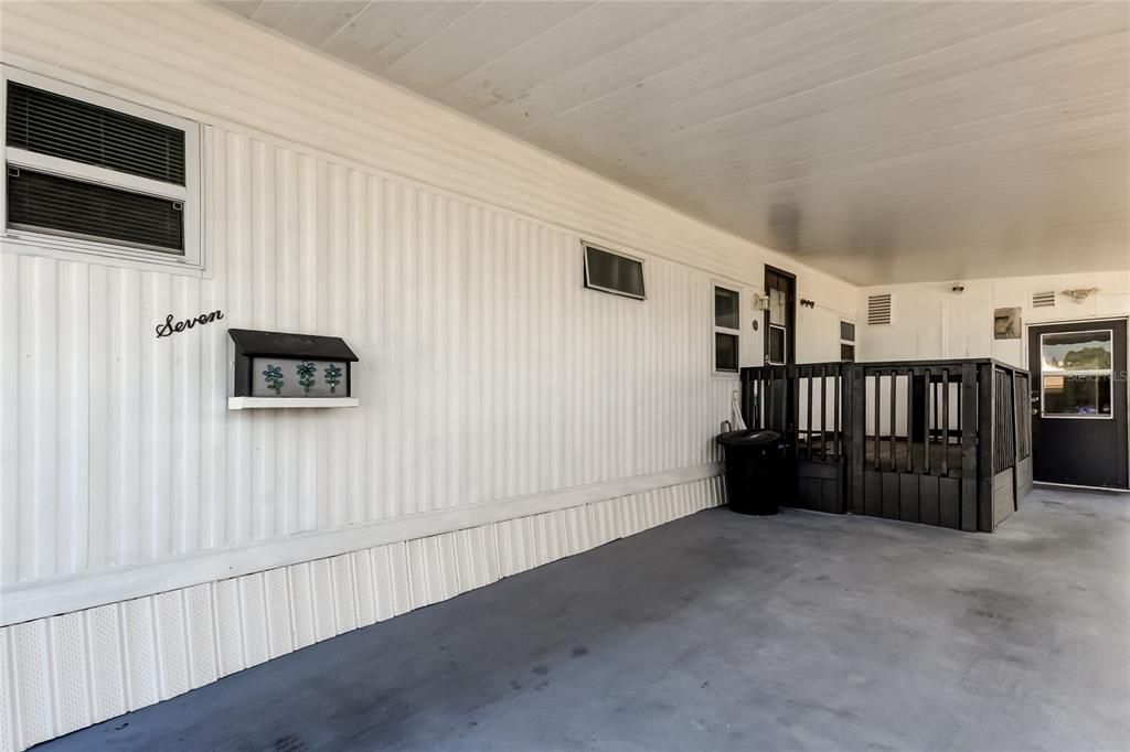 For Sale: $90,000 (2 beds, 2 baths, 912 Square Feet)