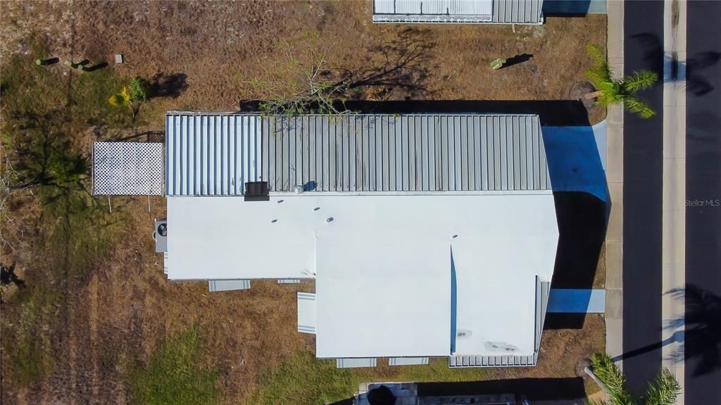 For Sale: $90,000 (2 beds, 2 baths, 912 Square Feet)