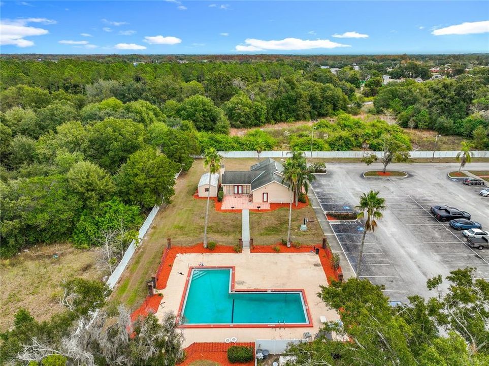 На продажу: $155,000 (2 спален, 1 ванн, 800 Квадратных фут)